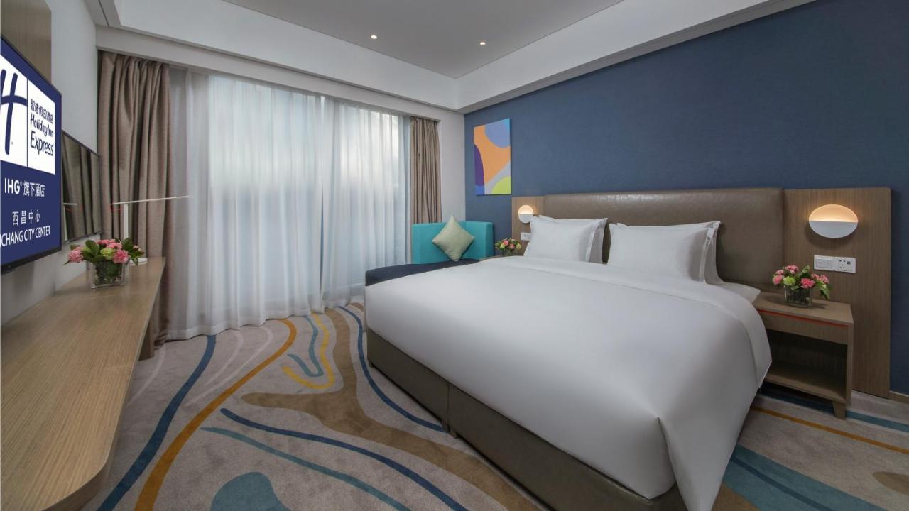 Holiday Inn Express - Xichang City Center By Ihg Exteriér fotografie