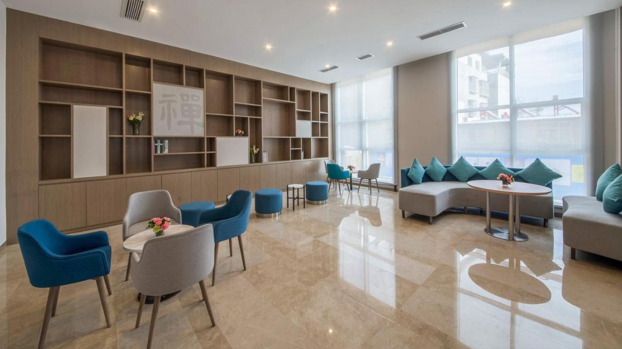 Holiday Inn Express - Xichang City Center By Ihg Exteriér fotografie
