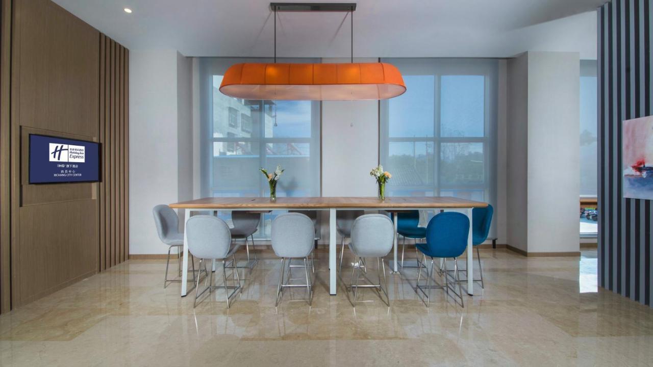 Holiday Inn Express - Xichang City Center By Ihg Exteriér fotografie