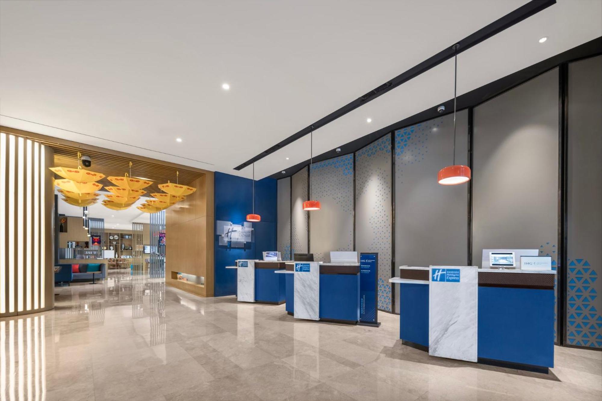 Holiday Inn Express - Xichang City Center By Ihg Exteriér fotografie