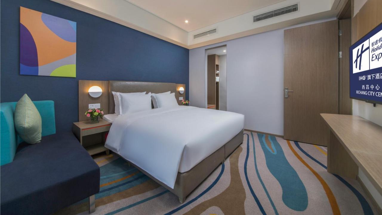 Holiday Inn Express - Xichang City Center By Ihg Exteriér fotografie