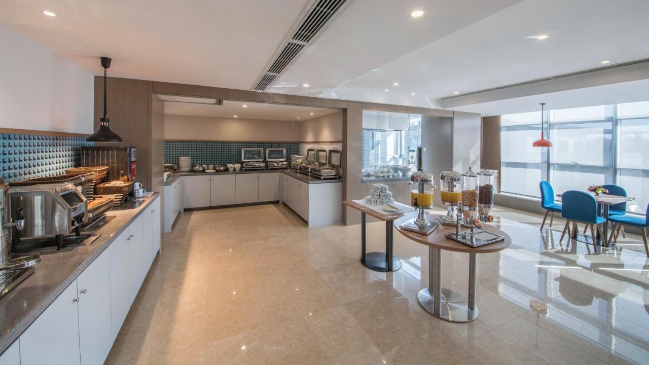 Holiday Inn Express - Xichang City Center By Ihg Exteriér fotografie